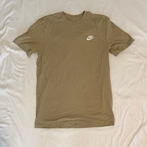 Nike Men's Khaki Short Sleeve Tee